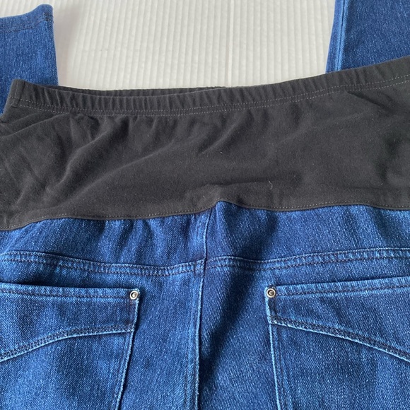 Blue Denim Slim Fit Jeggings  Maternity Time & Tru- NWOT! Large 12 - 14 - Picture 10 of 14